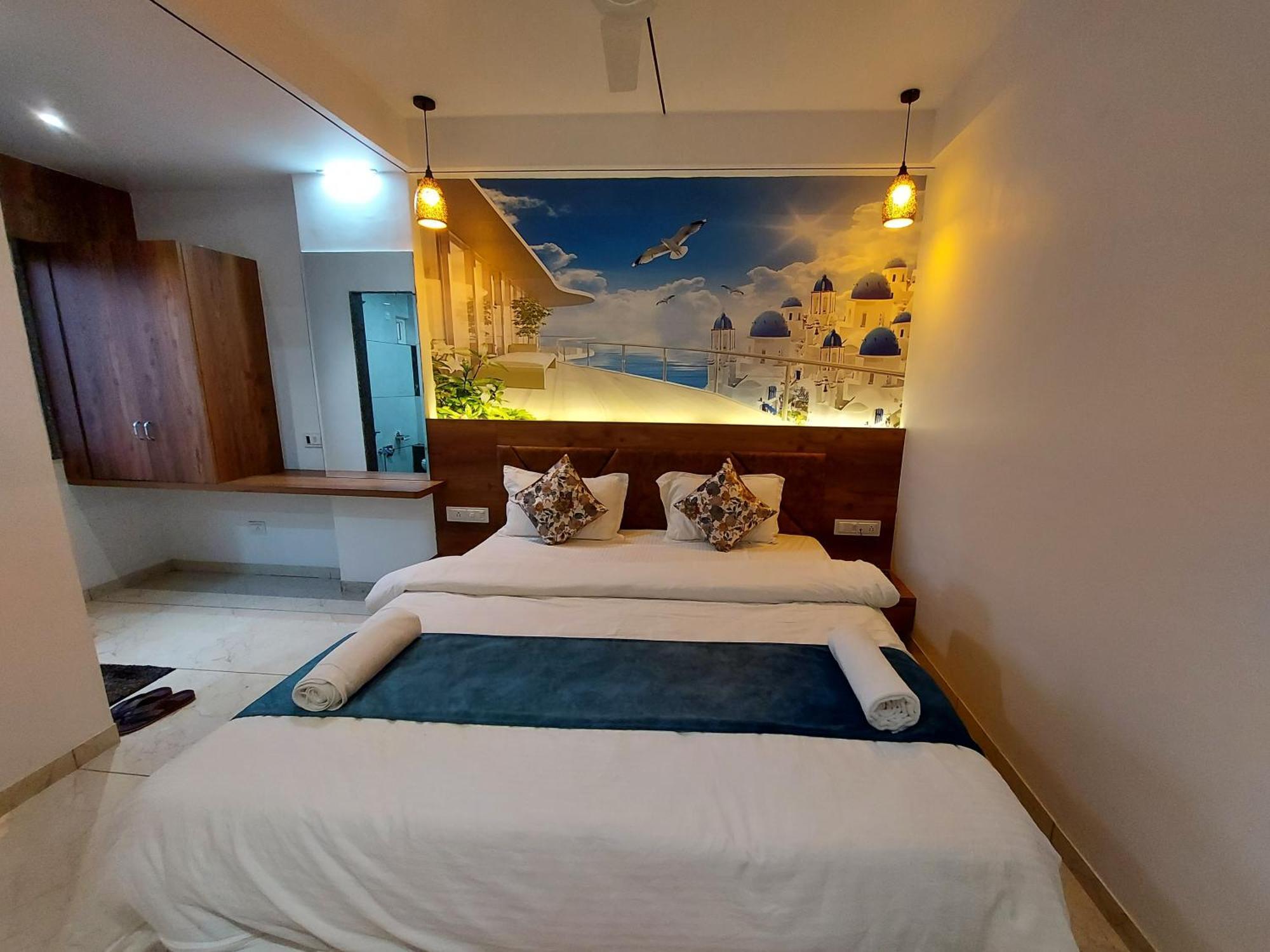 Hotel The Grand Piano - Best Business Hotel In Patan エクステリア 写真